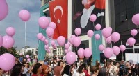Kepez’de kanser farkındalığı için pembe balon uçurdular