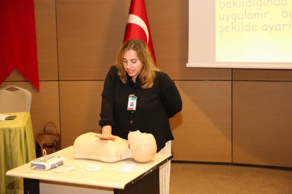 KÜÇÜKÇEKMECE’DE PERSONELE İLK YARDIM EĞİTİMİ 