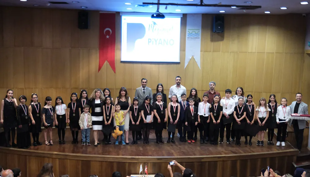 Genç yetenekler, muhteşem performanslarıyla kalplerde iz bıraktı 